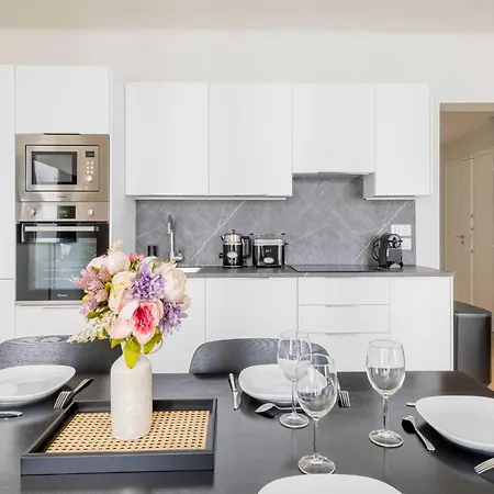 Superb Flat 2bdr 3p - 16eme - Auteuil Paris